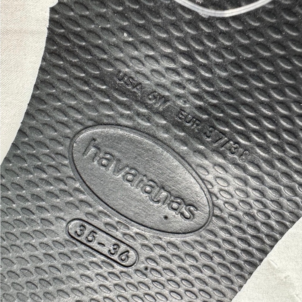 Havaianas Black and Pink Sandals - Picture 8 of 11
